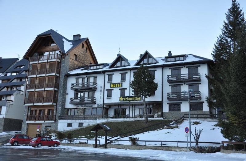Hotel Tirol Формигал Екстериор снимка